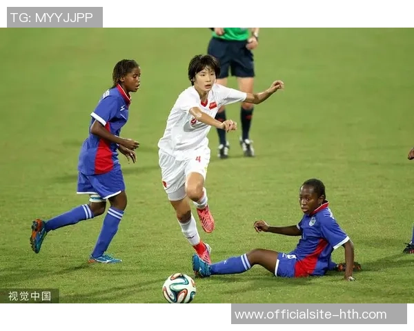 中国女足迎战冰岛队力争在国际赛场上再创佳绩